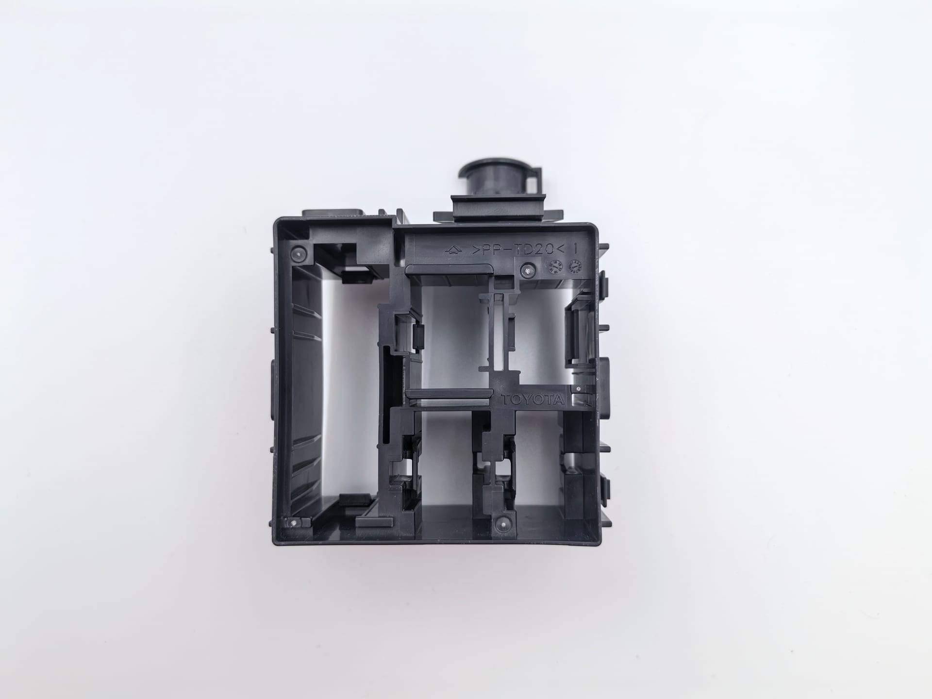 汽车连接器固定架 7